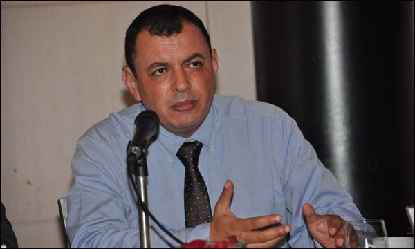 أيوب أزمي، المدير العام للشركة الوطنية للحديد والصلب (صوناسيد)